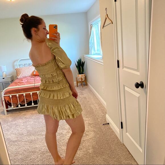 V. Chapman Gold Metallic Smocked Tiered Puff Sleeve Mini Dress 0 - Picture 8 of 16
